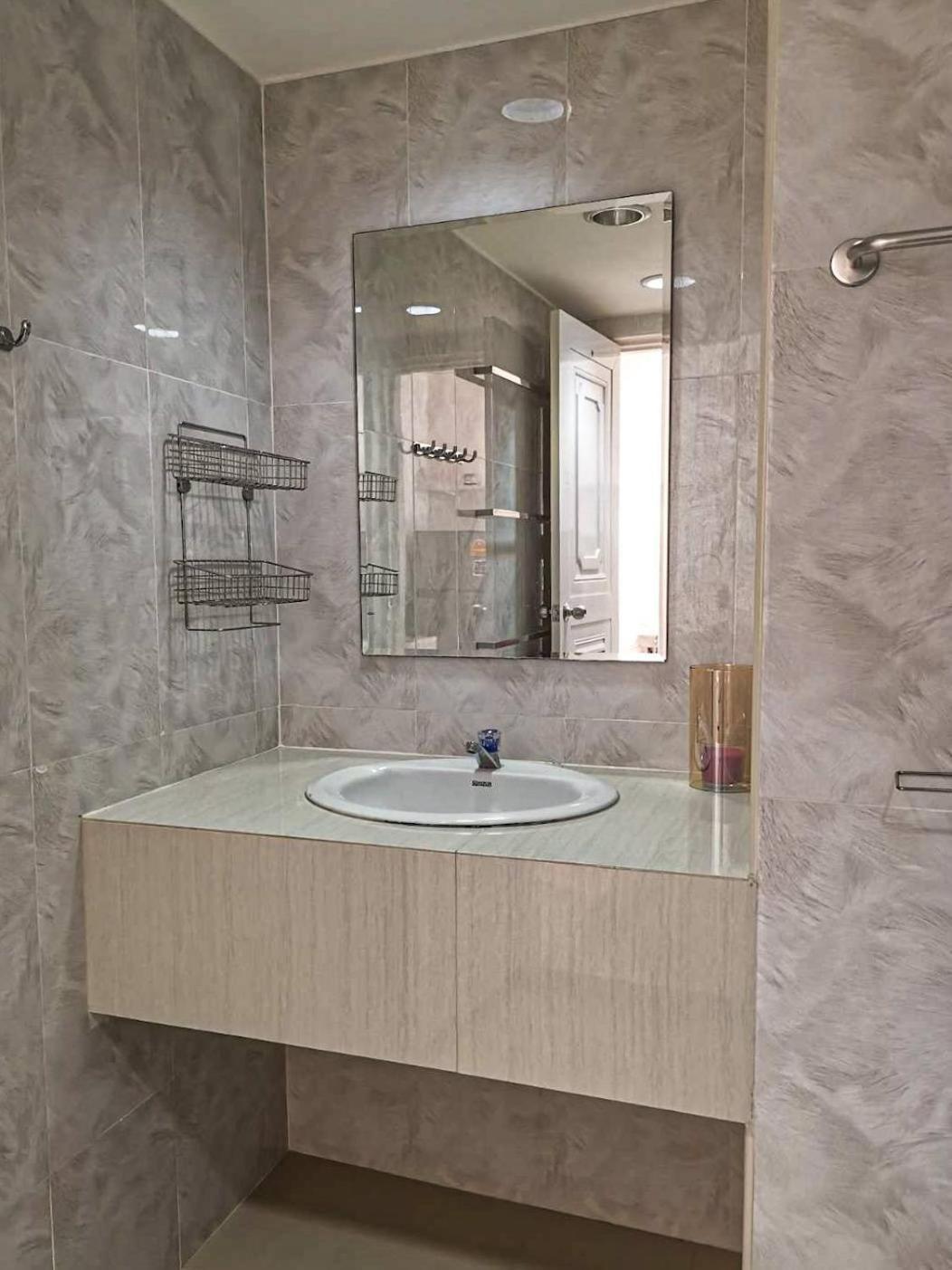Tower Resident In The Heart Of Bangkok Shopping Center Apartment Makkasan Ngoại thất bức ảnh
