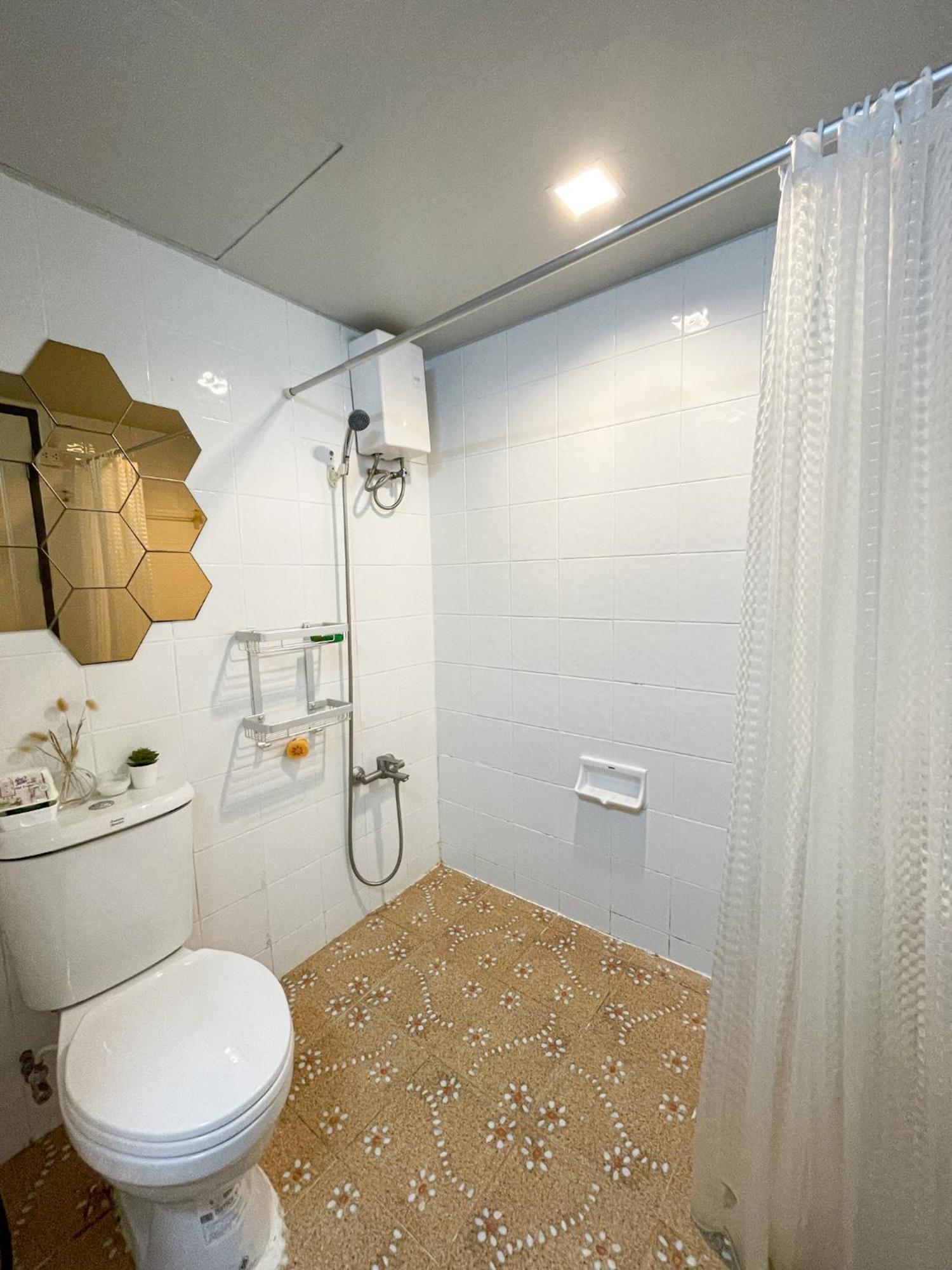 Tower Resident In The Heart Of Bangkok Shopping Center Apartment Makkasan Ngoại thất bức ảnh